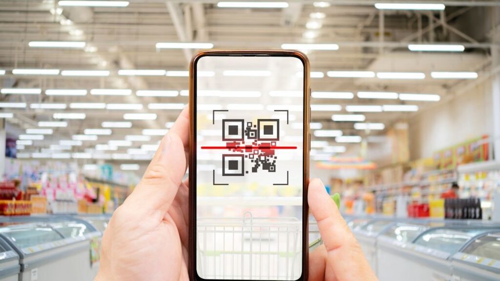 Technology in Labeling: The Rise of QR Codes and Smart Labels